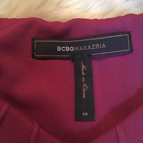 BCBGMaxAzria-Cranberry Sleeveless Jersey Dress - Picture 5 of 7